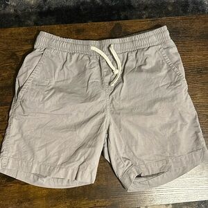 Men’s grey shorts
